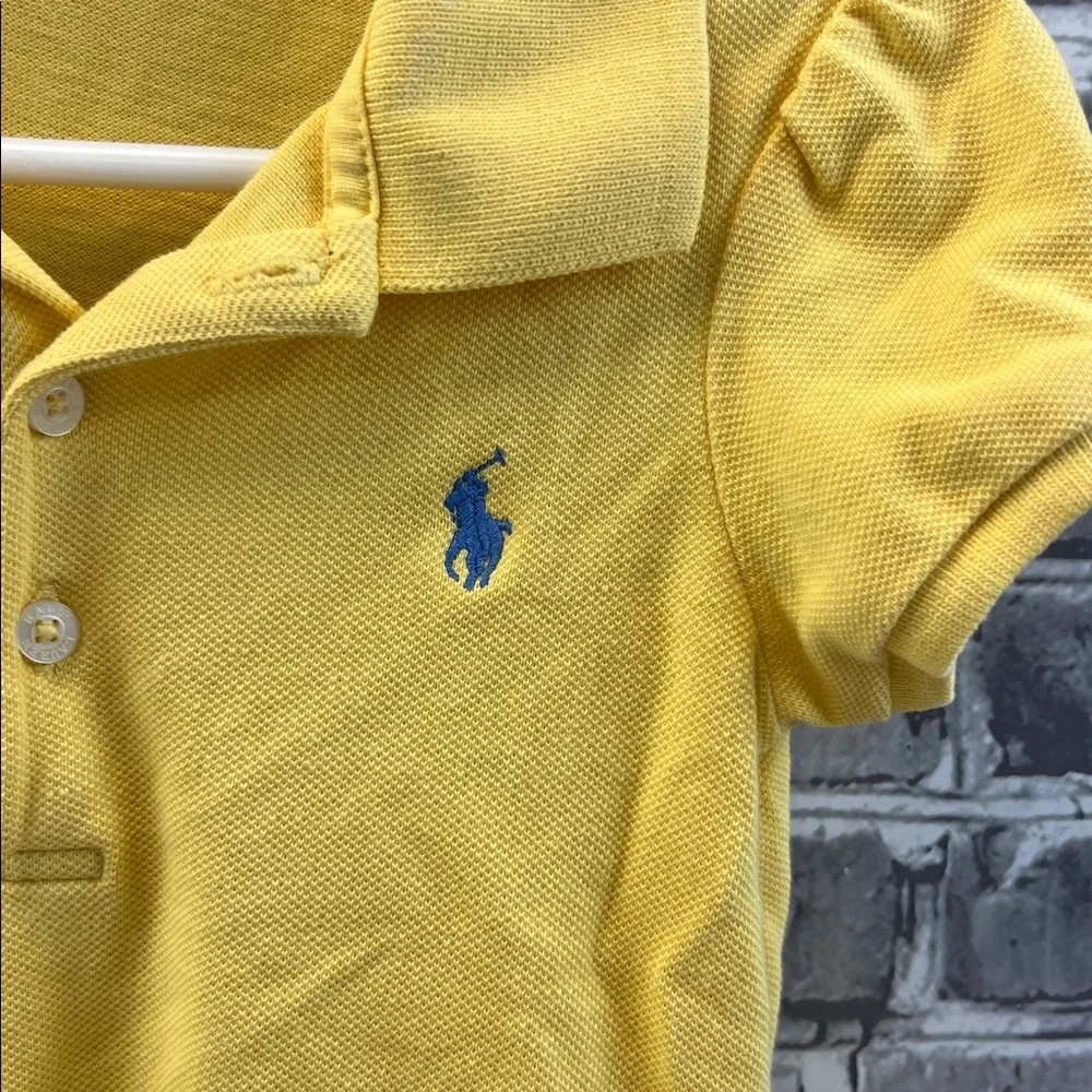 N/A charming yellow
